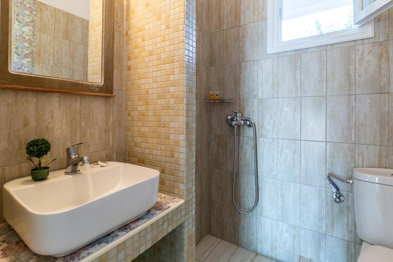 Smaragdi Rooms And Studios Skopelos Dış mekan fotoğraf