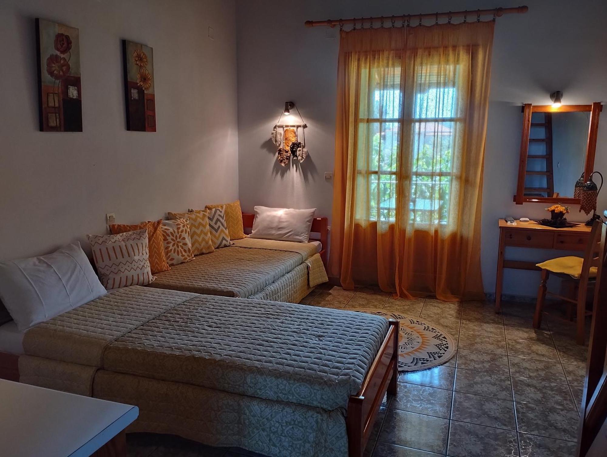 Smaragdi Rooms And Studios Skopelos Oda fotoğraf