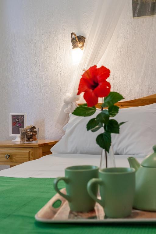 Smaragdi Rooms And Studios Skopelos Dış mekan fotoğraf